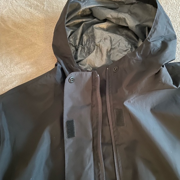 Lands' End Men's Black Raincoat 5XL - Picture 4 of 10